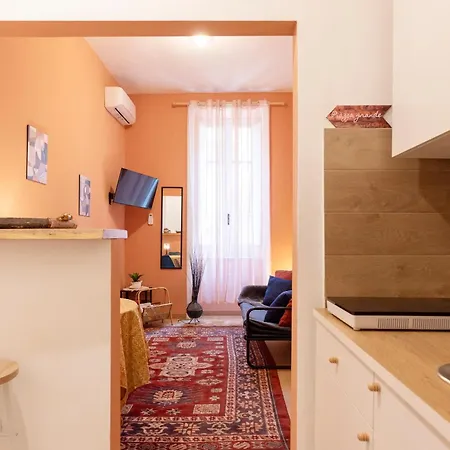 Spaccanapoli - Locazione Turistica Homestay szállás Nápoly