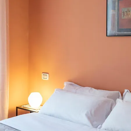 Spaccanapoli - Locazione Turistica Homestay Naples