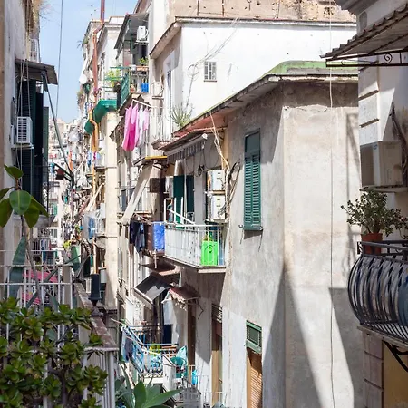 Spaccanapoli - Locazione Turistica Privatunterkunft Neapel